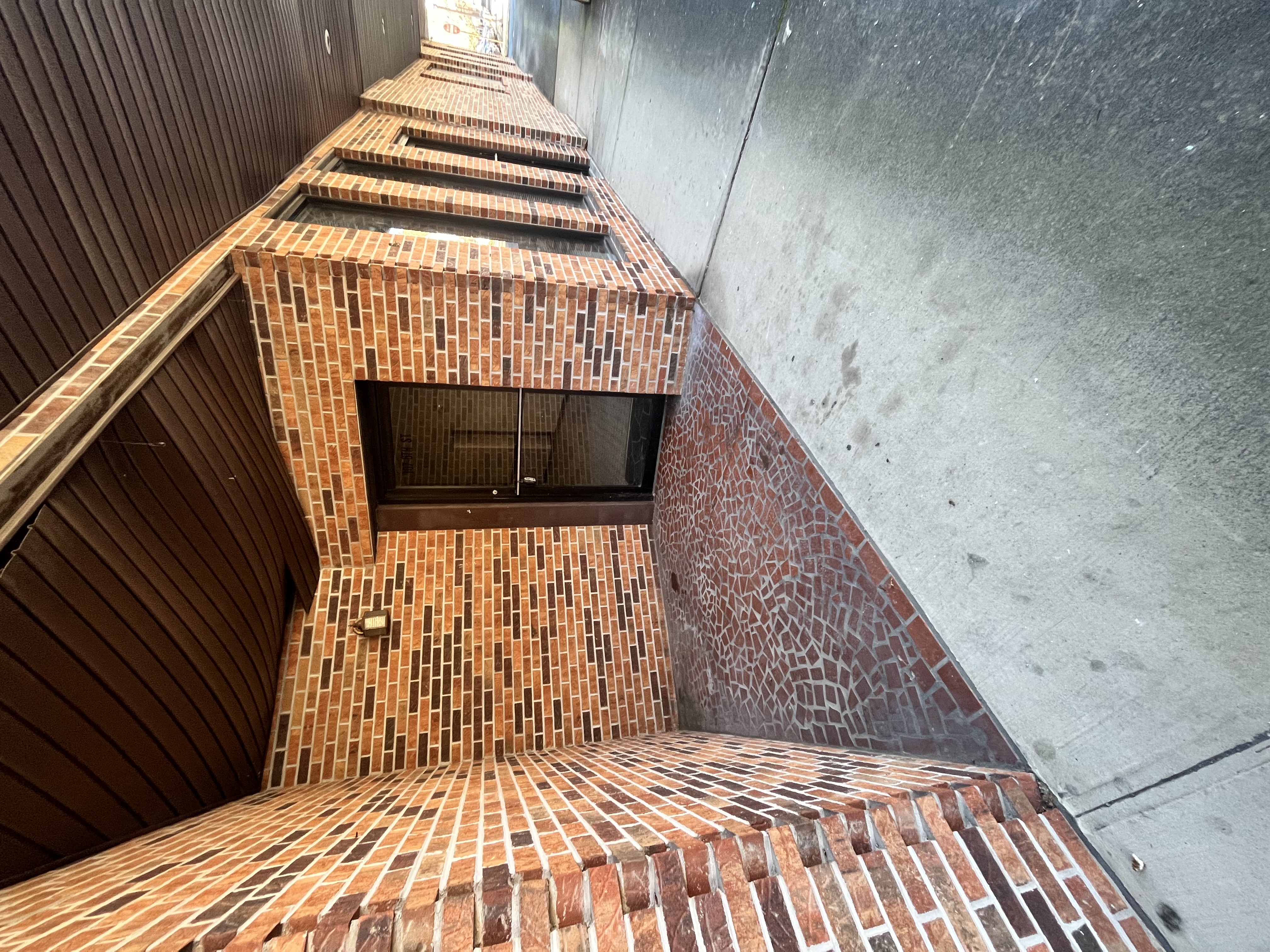 107 6th Street Norton (Commercial) 