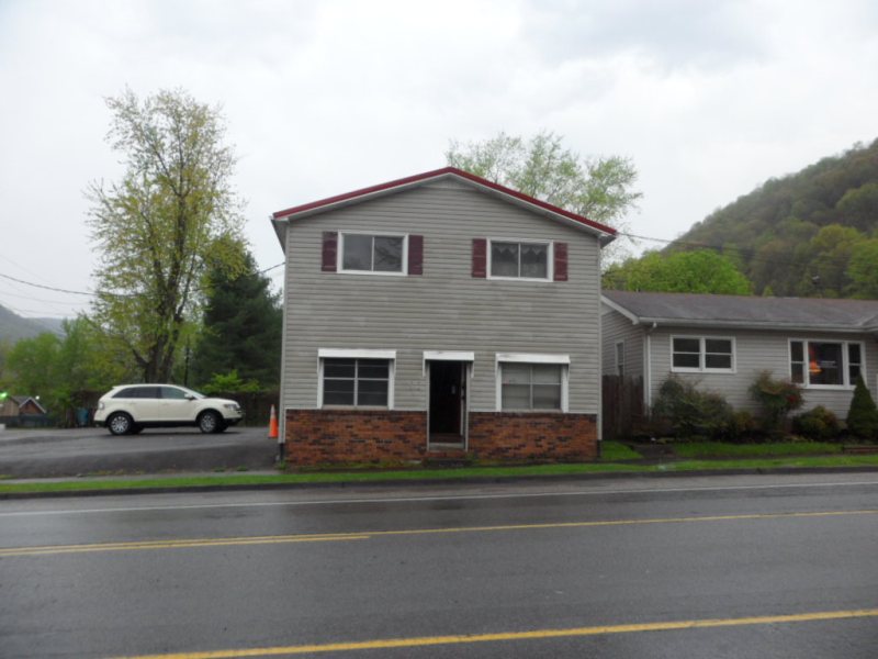 615 E 5th St Apt A Big Stone Gap